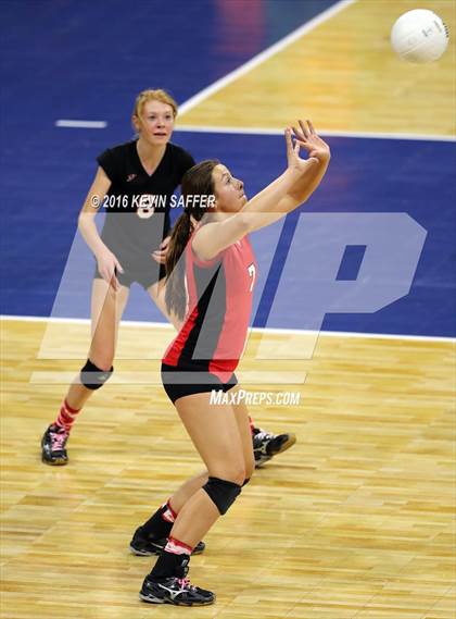 Thumbnail 1 in Flagler vs. La Veta  (CHSAA 1A Pool Play) photogallery.