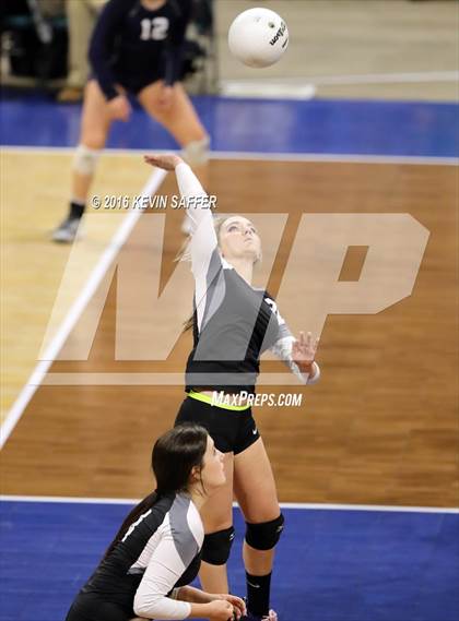 Thumbnail 1 in Flagler vs. La Veta  (CHSAA 1A Pool Play) photogallery.