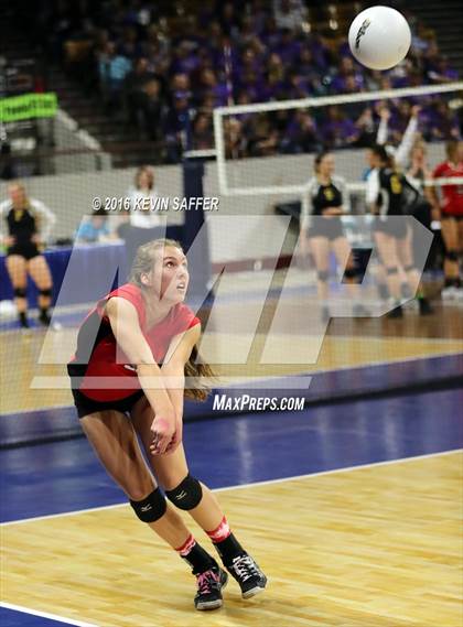 Thumbnail 3 in Flagler vs. La Veta  (CHSAA 1A Pool Play) photogallery.
