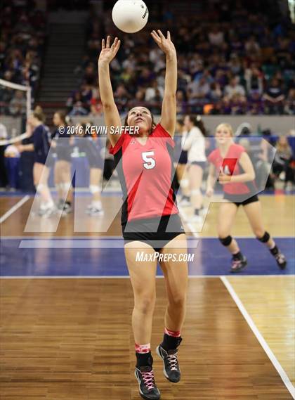 Thumbnail 2 in Flagler vs. La Veta  (CHSAA 1A Pool Play) photogallery.