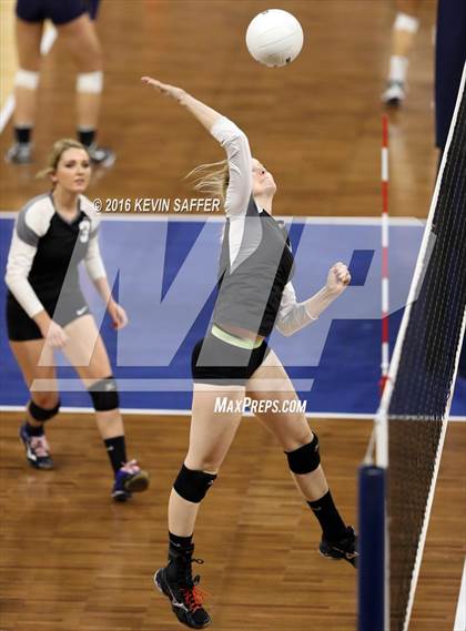 Thumbnail 3 in Flagler vs. La Veta  (CHSAA 1A Pool Play) photogallery.