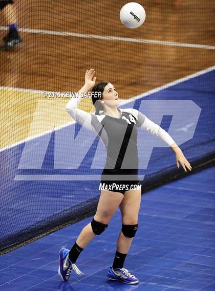 Thumbnail 3 in Flagler vs. La Veta  (CHSAA 1A Pool Play) photogallery.
