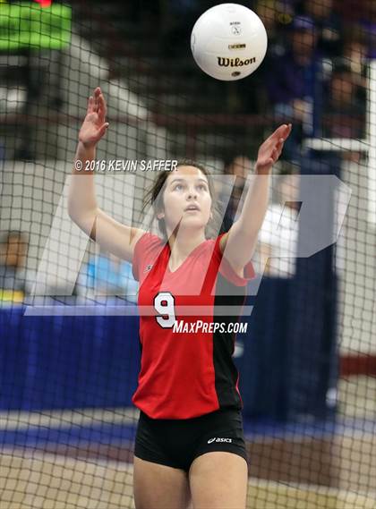 Thumbnail 3 in Flagler vs. La Veta  (CHSAA 1A Pool Play) photogallery.