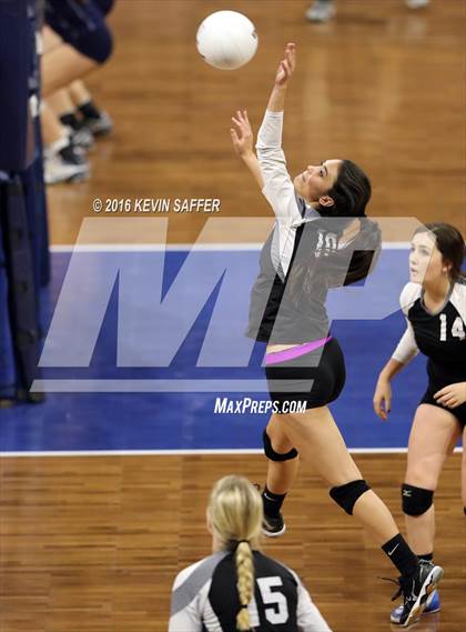Thumbnail 1 in Flagler vs. La Veta  (CHSAA 1A Pool Play) photogallery.