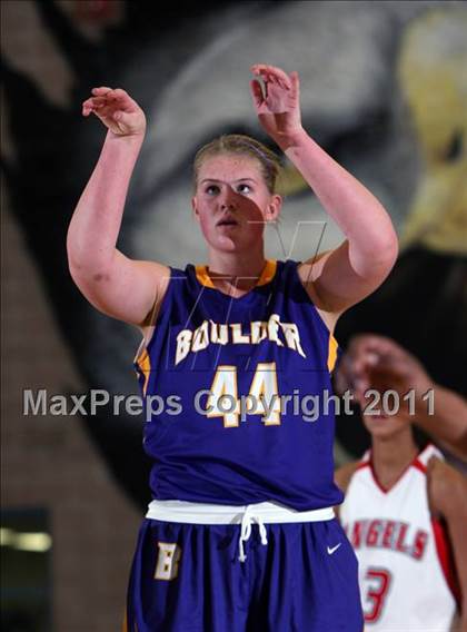 Thumbnail 3 in Boulder vs. Denver East (Battle at the Ridge Tourney) photogallery.