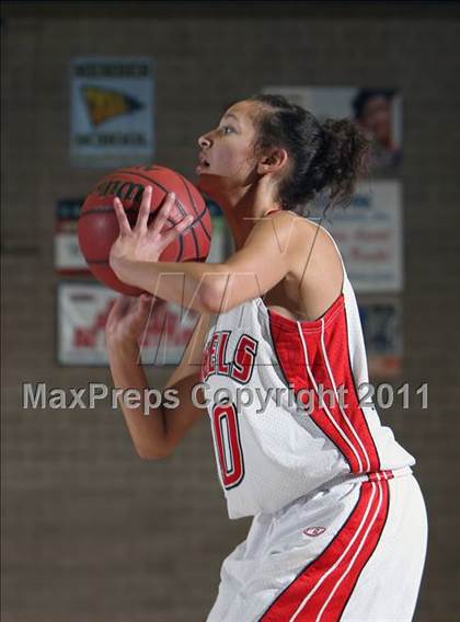 Thumbnail 2 in Boulder vs. Denver East (Battle at the Ridge Tourney) photogallery.
