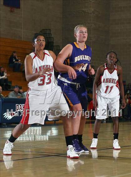 Thumbnail 2 in Boulder vs. Denver East (Battle at the Ridge Tourney) photogallery.