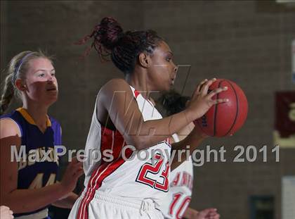 Thumbnail 3 in Boulder vs. Denver East (Battle at the Ridge Tourney) photogallery.