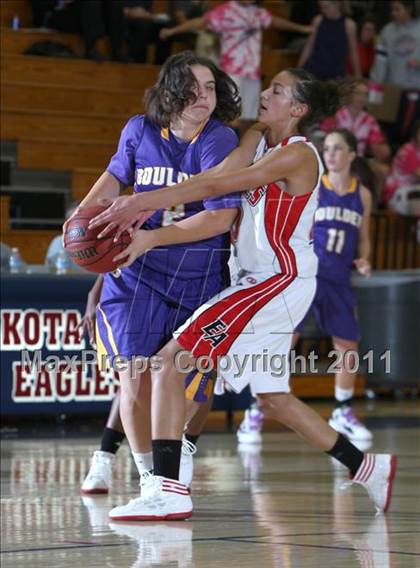 Thumbnail 2 in Boulder vs. Denver East (Battle at the Ridge Tourney) photogallery.