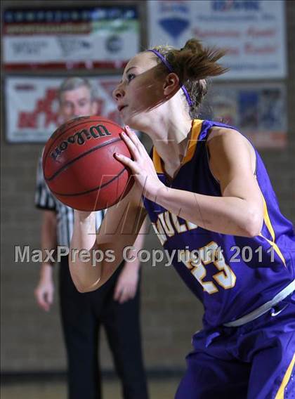 Thumbnail 3 in Boulder vs. Denver East (Battle at the Ridge Tourney) photogallery.