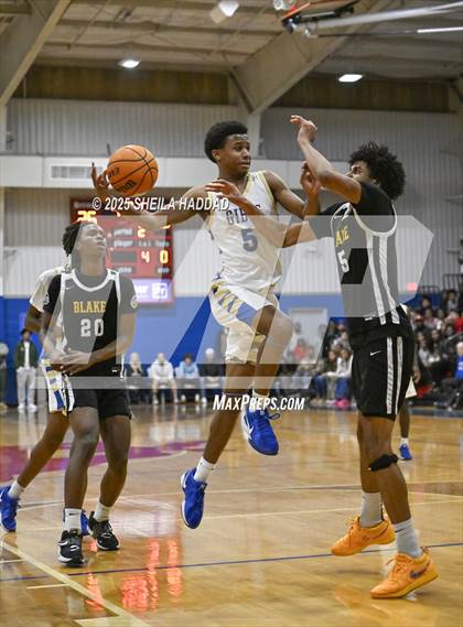 Thumbnail 1 in Blake vs Gibbs. (SunBash Tourney) photogallery.