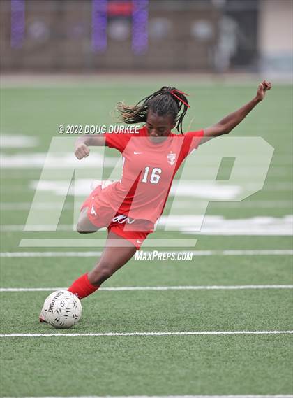 Thumbnail 2 in Seven Lakes vs. Memorial photogallery.