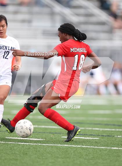 Thumbnail 2 in Seven Lakes vs. Memorial photogallery.
