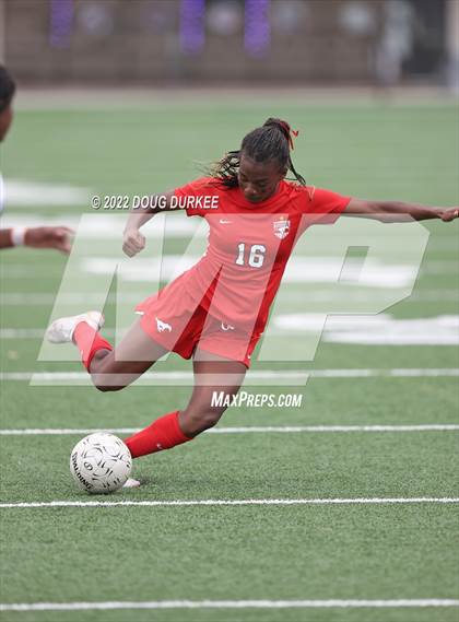 Thumbnail 3 in Seven Lakes vs. Memorial photogallery.