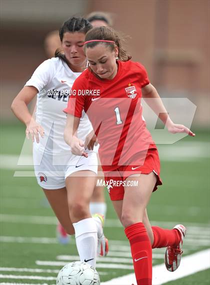 Thumbnail 3 in Seven Lakes vs. Memorial photogallery.