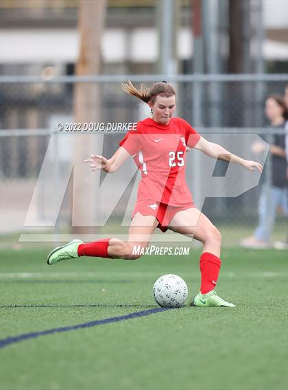 Thumbnail 3 in Seven Lakes vs. Memorial photogallery.