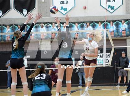 Thumbnail 1 in Laguna Beach @ Aliso Niguel (CIF SS D2 Quarterfinal) photogallery.