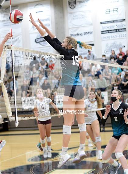 Thumbnail 3 in Laguna Beach @ Aliso Niguel (CIF SS D2 Quarterfinal) photogallery.