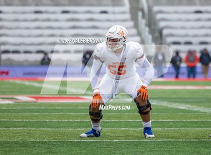 Thumbnail 3 in Lehi vs. Timpview (UHSAA 5A Final) photogallery.