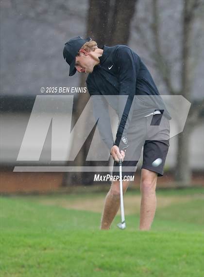 Thumbnail 2 in Lambert Longhorn Invitational photogallery.