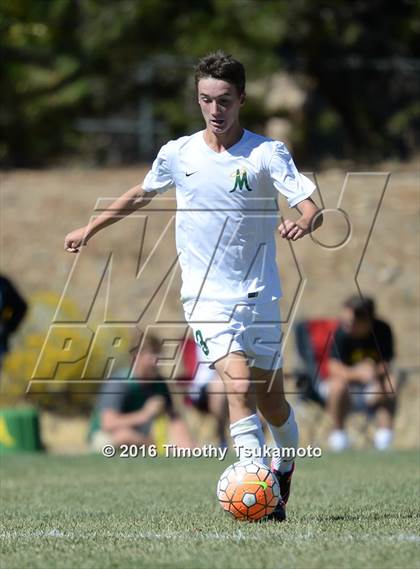 Thumbnail 3 in Douglas @ Bishop Manogue photogallery.