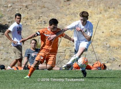Thumbnail 2 in Douglas @ Bishop Manogue photogallery.