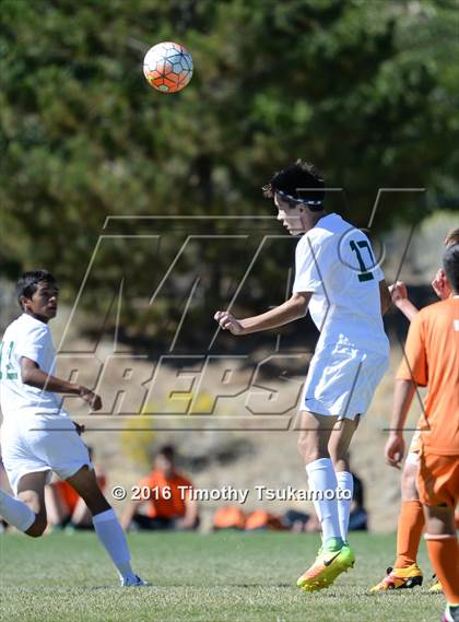 Thumbnail 2 in Douglas @ Bishop Manogue photogallery.