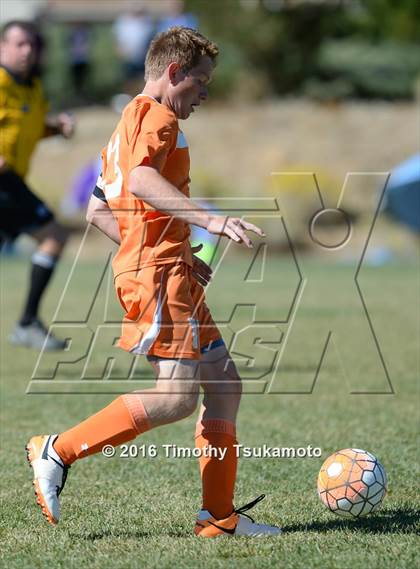 Thumbnail 3 in Douglas @ Bishop Manogue photogallery.