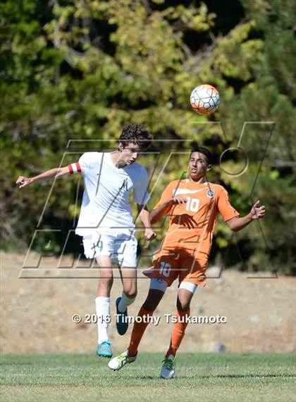 Thumbnail 3 in Douglas @ Bishop Manogue photogallery.