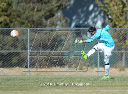 Thumbnail 1 in Douglas @ Bishop Manogue photogallery.