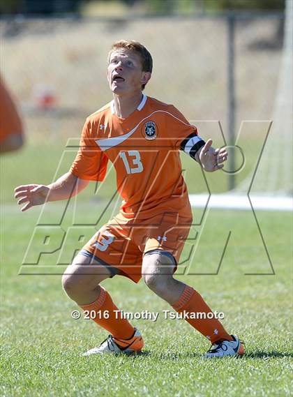 Thumbnail 2 in Douglas @ Bishop Manogue photogallery.