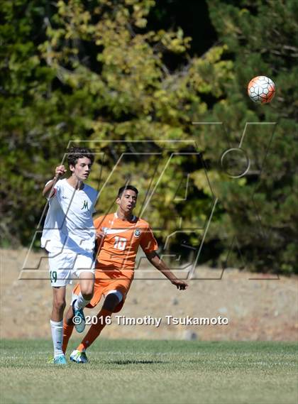 Thumbnail 1 in Douglas @ Bishop Manogue photogallery.