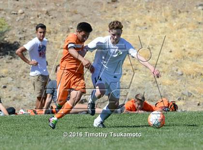 Thumbnail 3 in Douglas @ Bishop Manogue photogallery.