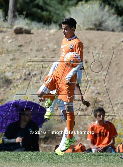 Thumbnail 2 in Douglas @ Bishop Manogue photogallery.