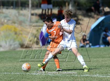 Thumbnail 2 in Douglas @ Bishop Manogue photogallery.