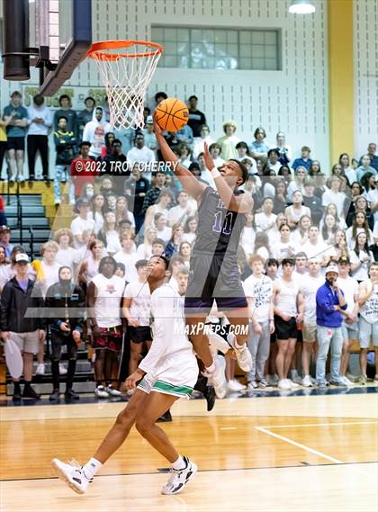 Thumbnail 2 in Weddington vs. Porter Ridge photogallery.