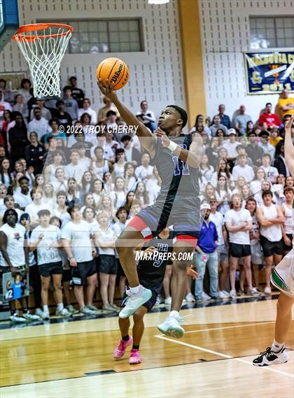 Thumbnail 2 in Weddington vs. Porter Ridge photogallery.
