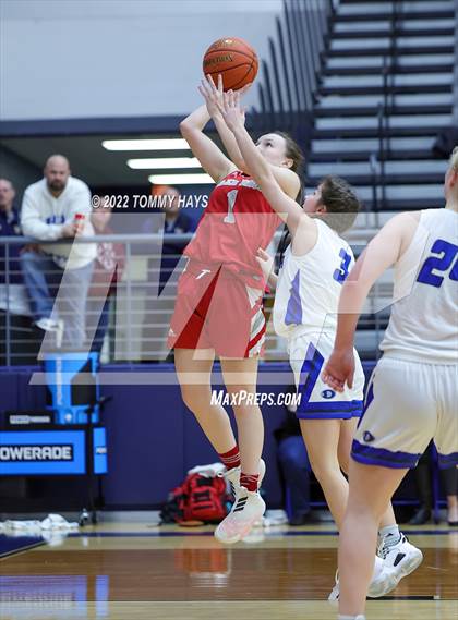 Thumbnail 2 in Glen Rose vs. Decatur (UIL Basketball 4A Area Playoff) photogallery.