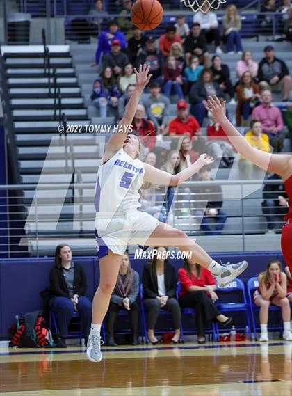 Thumbnail 3 in Glen Rose vs. Decatur (UIL Basketball 4A Area Playoff) photogallery.