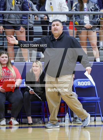 Thumbnail 3 in Glen Rose vs. Decatur (UIL Basketball 4A Area Playoff) photogallery.