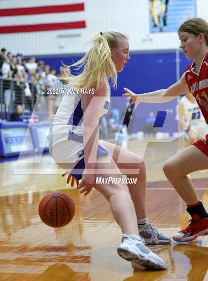 Thumbnail 1 in Glen Rose vs. Decatur (UIL Basketball 4A Area Playoff) photogallery.