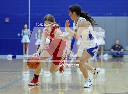 Thumbnail 3 in Glen Rose vs. Decatur (UIL Basketball 4A Area Playoff) photogallery.