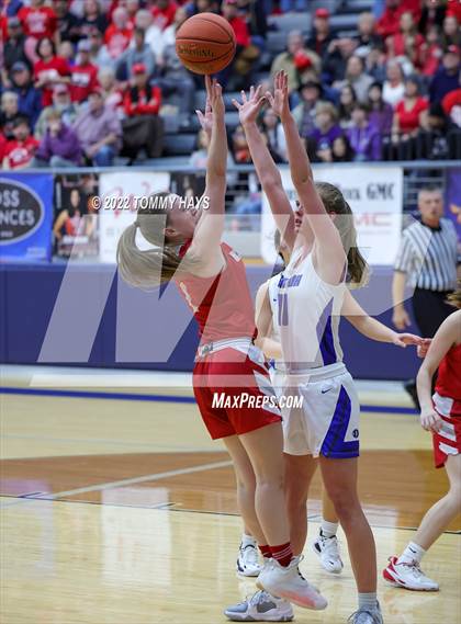 Thumbnail 2 in Glen Rose vs. Decatur (UIL Basketball 4A Area Playoff) photogallery.