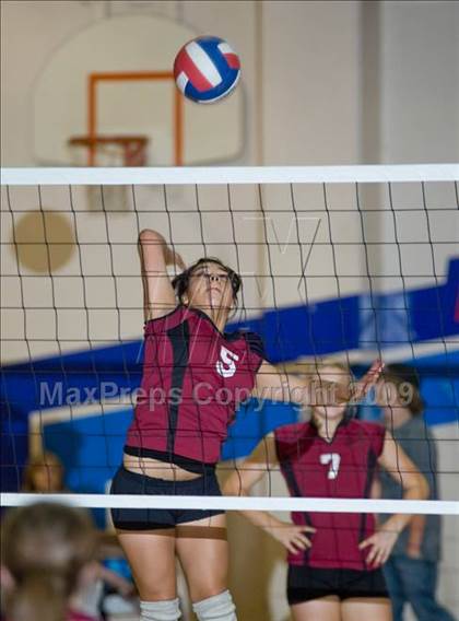 Thumbnail 3 in Modesto @ Beyer photogallery.