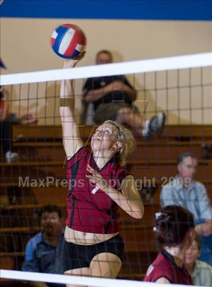 Thumbnail 3 in Modesto @ Beyer photogallery.