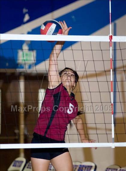 Thumbnail 2 in Modesto @ Beyer photogallery.