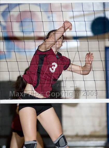 Thumbnail 2 in Modesto @ Beyer photogallery.