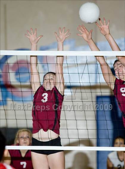 Thumbnail 1 in Modesto @ Beyer photogallery.