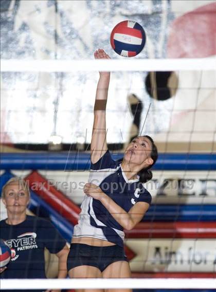 Thumbnail 3 in Modesto @ Beyer photogallery.