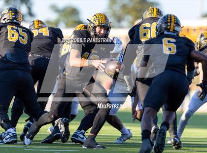 Thumbnail 1 in Jefferson @ Malakoff (UIL 3A DI Regional Playoff) photogallery.